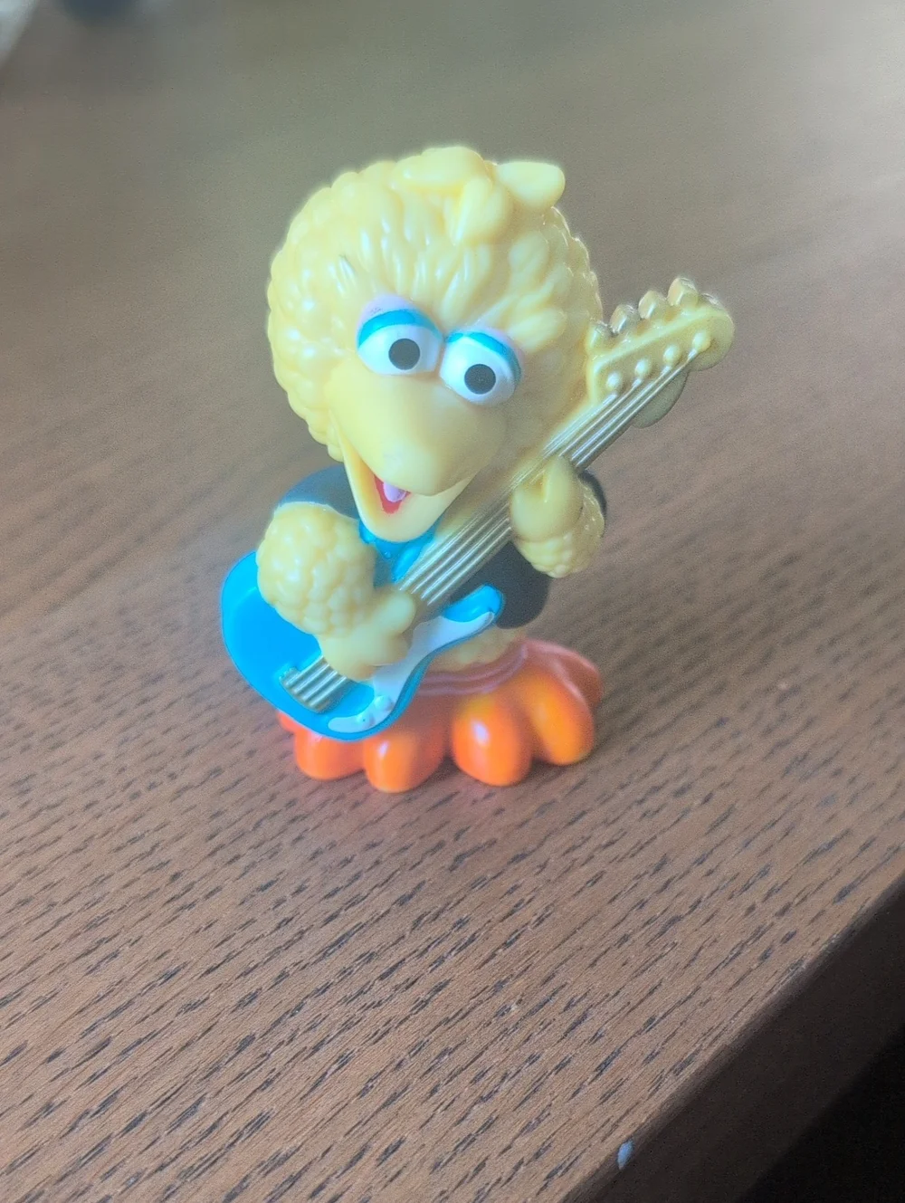 Sesame Street Workshop ROCK BAND GUITAR BIG BIRD PVC Figure 3